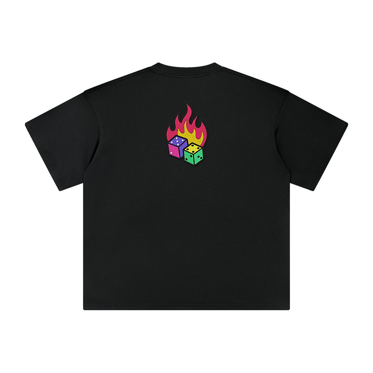 T-shirt oversized brodé Dés en feu – noir – grand dos