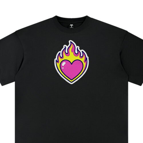 T-shirt oversized brodé Cœur en flammes – t-shirt noir brodé