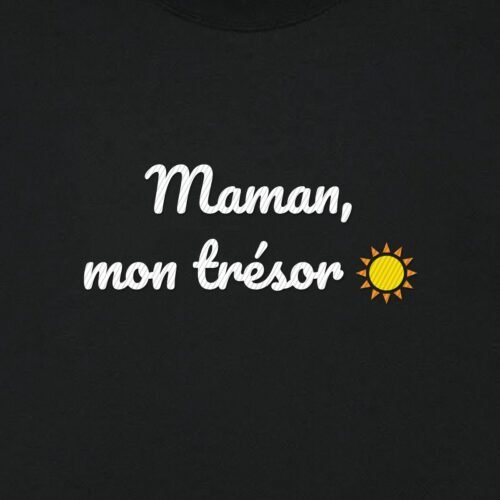T-shirt brodé « Maman, mon trésor » – aperçu broderie