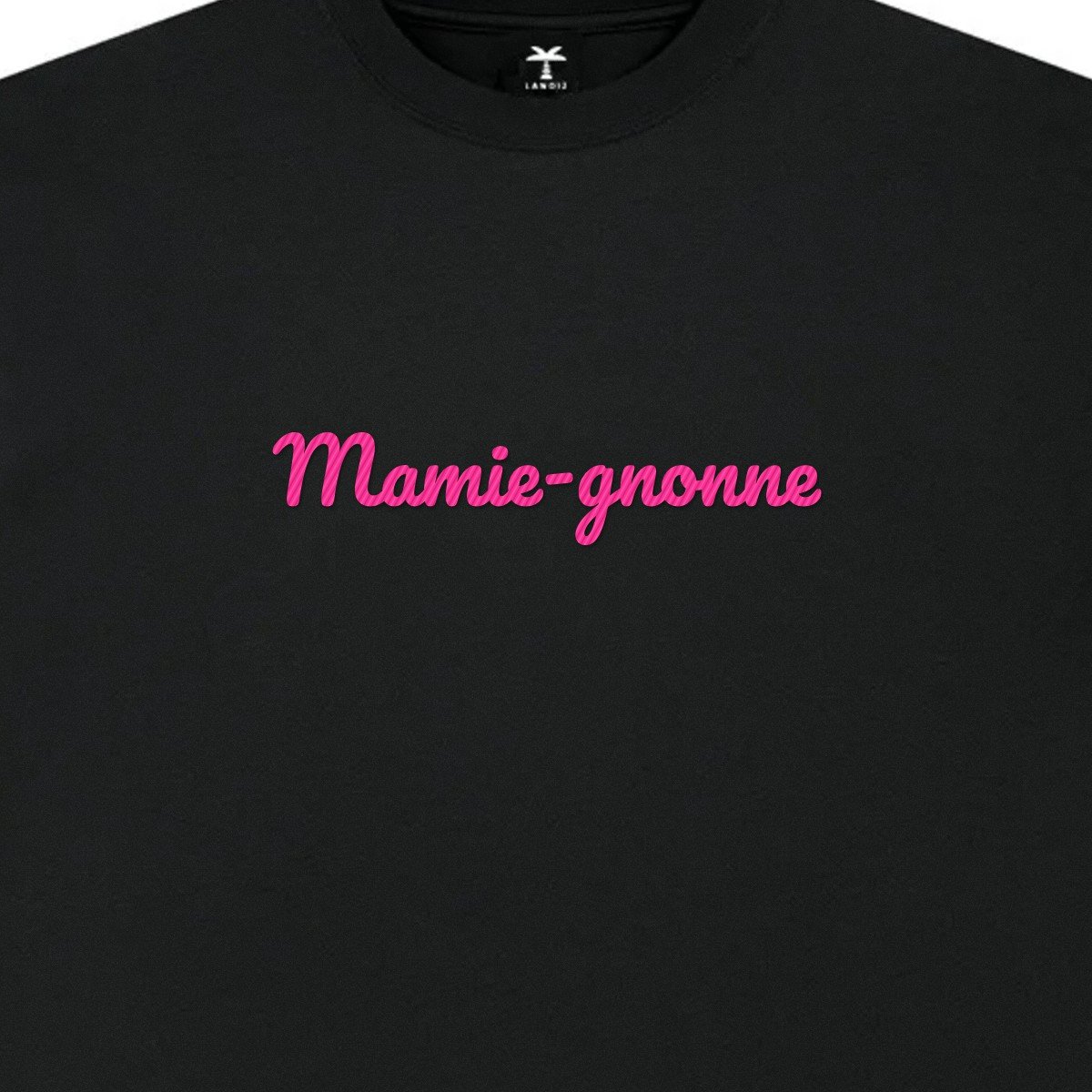 T-shirt brodé « Mamie-gnonne »