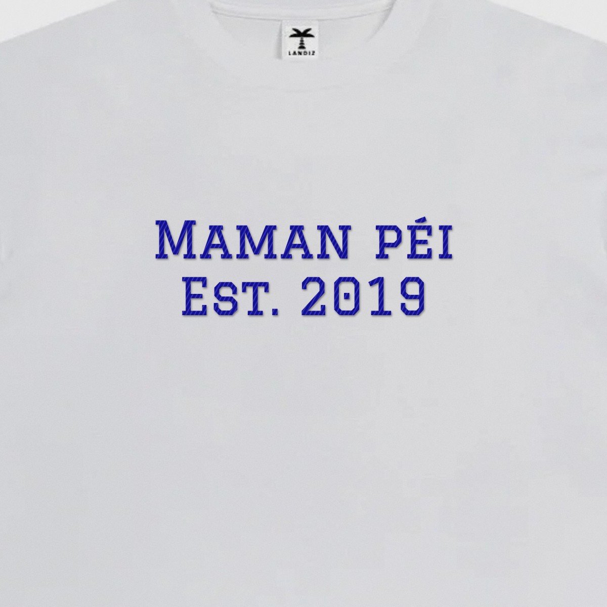 T-shirt brodé « Maman péi Est. »