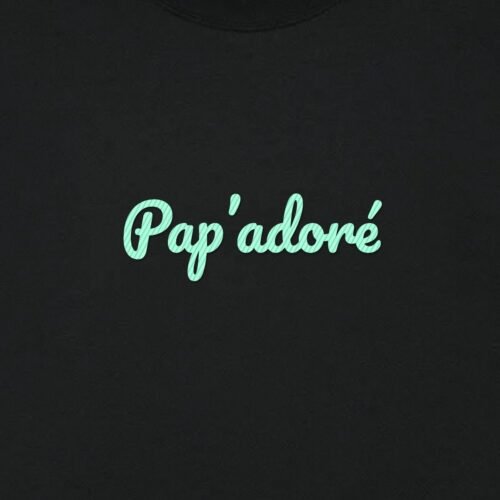 T-shirt brodé « Pap’adoré » – aperçu broderie