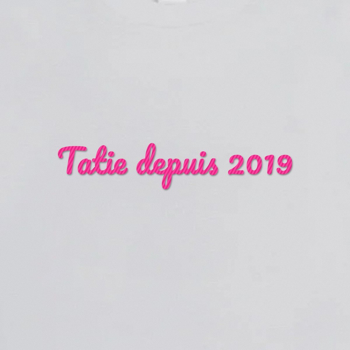 T-shirt brodé « Tatie depuis… »
